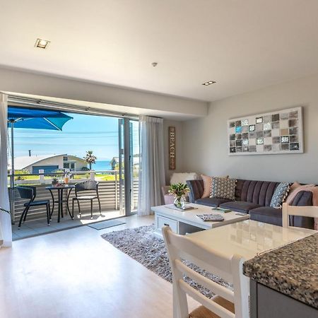 Oneroa Bay Villas エクステリア 写真