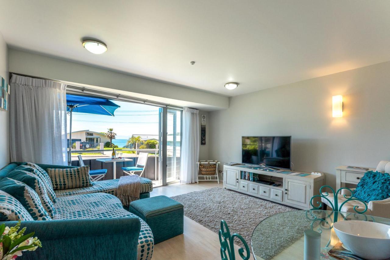 Oneroa Bay Villas エクステリア 写真